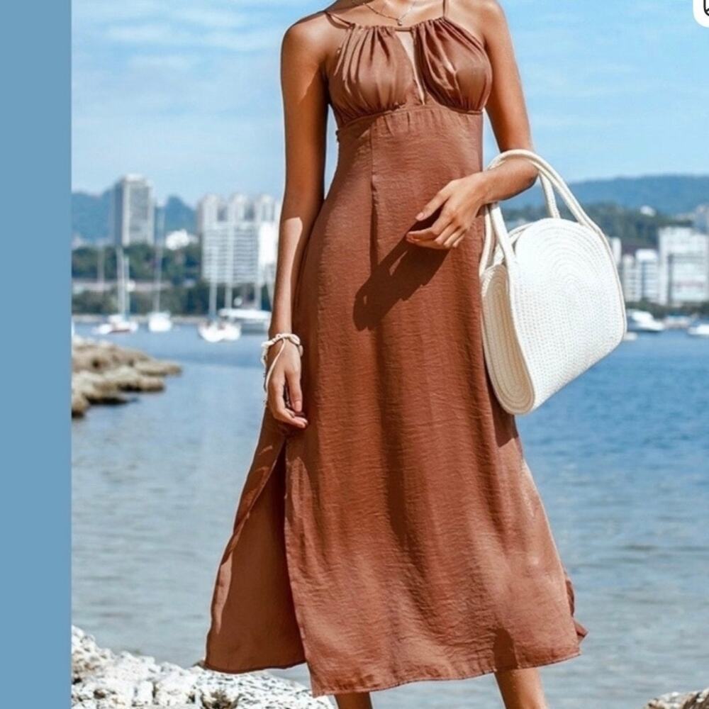 NWT Cupshe Caramel Brown Halter Dress Size M Summer Beach Vacation - Picture 2 of 9
